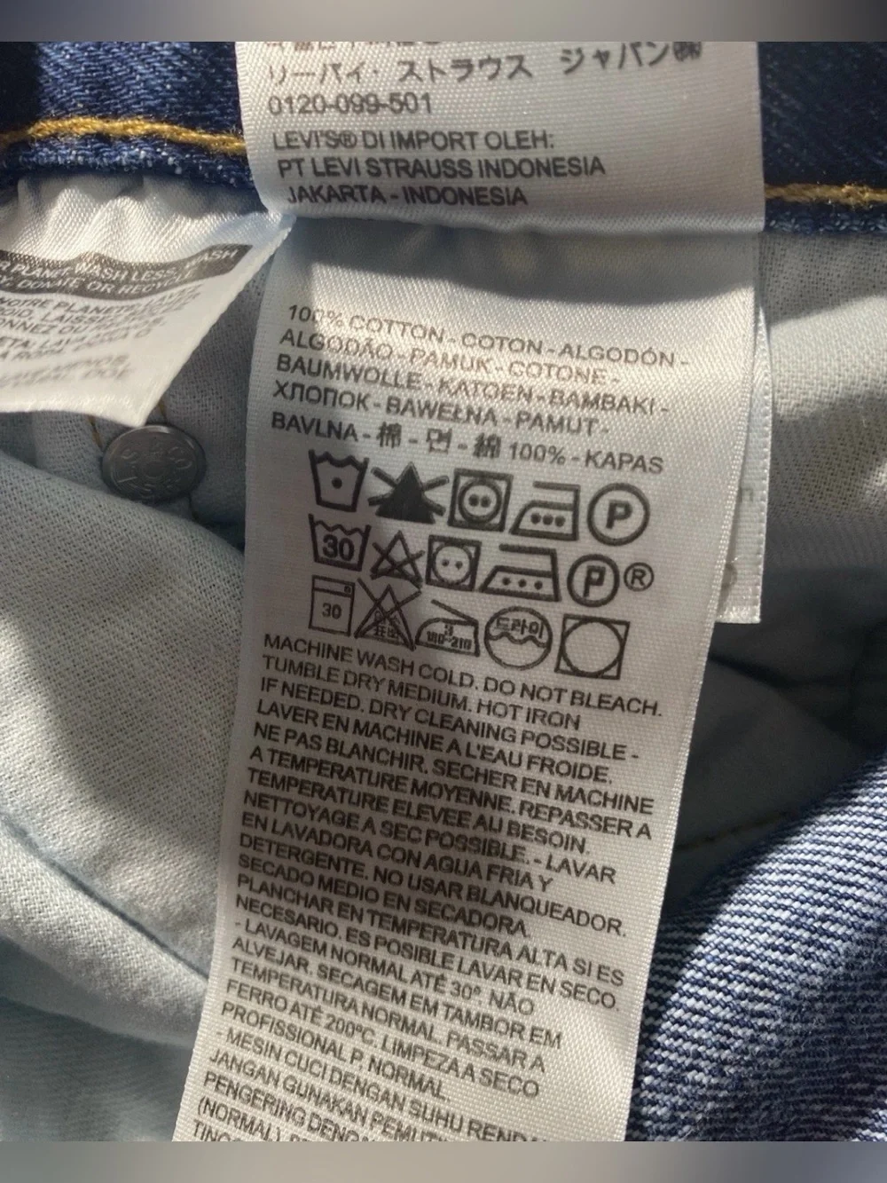 GOOD Size 42 x 25 Mens Levi (Levis) Strauss 550 Jeans Cotton Med Blue